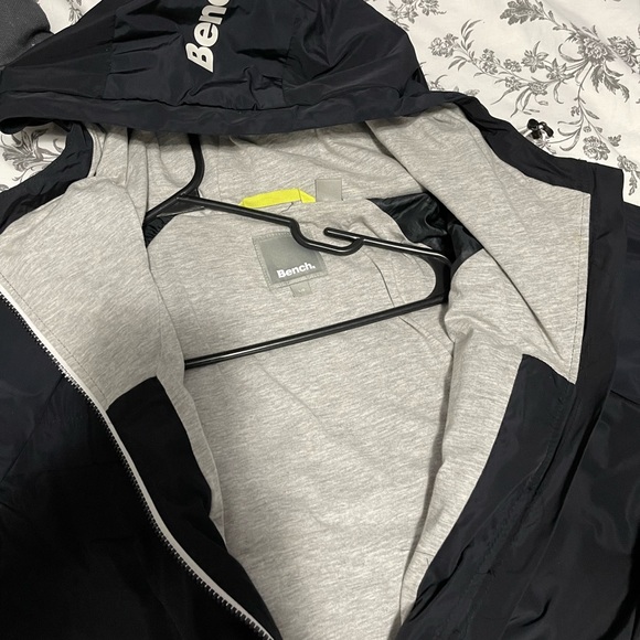 Manteau coupe vent imperméable - Picture 2 of 3